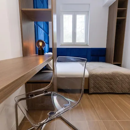 Petria Boutique Near Old Town