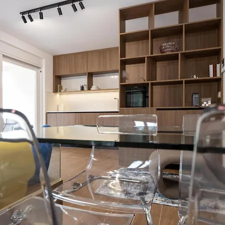 Petria Boutique Near Old Town דירה